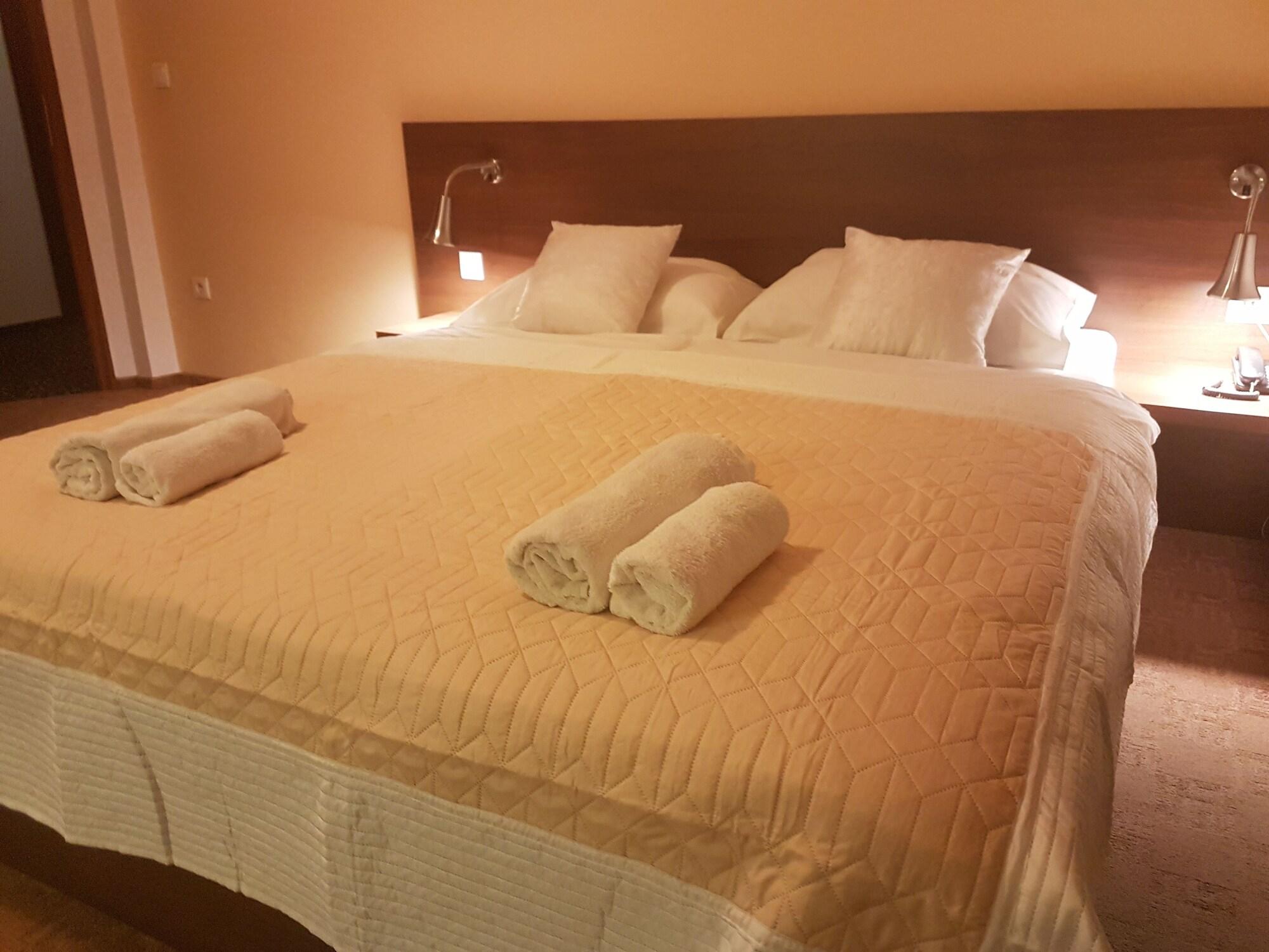Hotel Ahar Ilidža Esterno foto