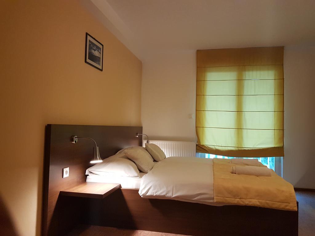 Hotel Ahar Ilidža Esterno foto